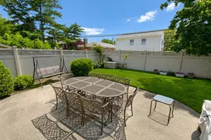 209-42 26th Ave, Bayside, NY 11360 - Photo 37