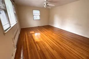 55 Canfield Ave, Yonkers, NY 10710 - Photo 3