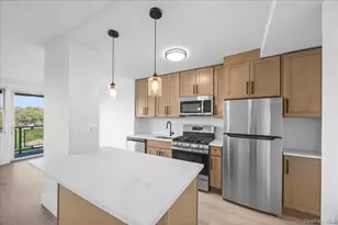 825 Morrison Ave, Bronx, NY 10473 - Photo 9