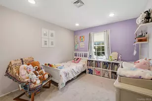 600 Mohawk Ct, Suffern, NY 10901 - Photo 35
