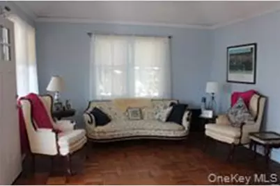 24 Oswego Avenue #Upper, Long Beach, NY 11561 - Photo 3