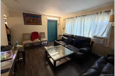 134 Stuart Avenue, Valley Stream, NY 11580 - Photo 5
