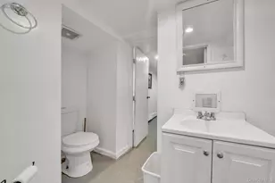 195 Alabama Ave, Hempstead, NY 11550 - Photo 19