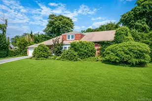 893 Gardiner Dr, Bay Shore, NY 11706 - Photo 5
