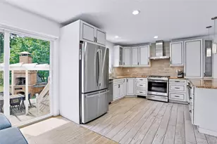 1 Stemmer Ln, Suffern, NY 10901 - Photo 9