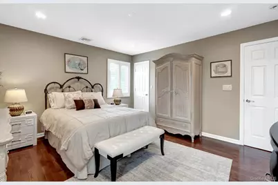 34 Admiral Road, Massapequa, NY 11758 - Photo 19
