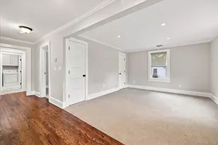 42 Woodland Ave, Rockville Centre, NY 11570 - Photo 3
