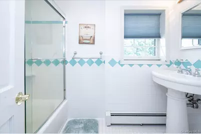 34 Albemarle Road, Westbury, NY 11590 - Photo 29