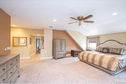 34 Albemarle Road, Westbury, NY 11590 - Photo 35