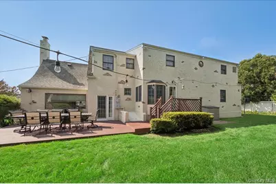 34 Albemarle Road, Westbury, NY 11590 - Photo 43