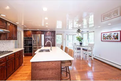 34 Albemarle Road, Westbury, NY 11590 - Photo 9
