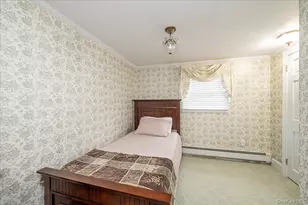 34 Albemarle Rd, Westbury, NY 11590 - Photo 33