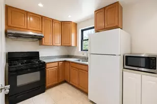 137-29 68th Dr, Flushing, NY 11367 - Photo 11