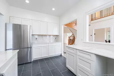 16125 Soundview Avenue, Southold, NY 11971 - Photo 11