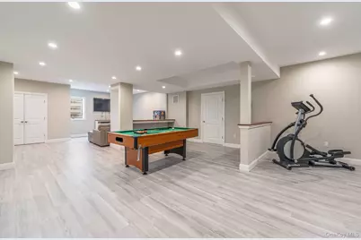 16125 Soundview Avenue, Southold, NY 11971 - Photo 25