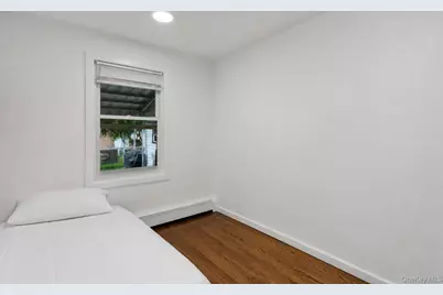 116 E Booker Avenue, Wyandanch, NY 11798 - Photo 13