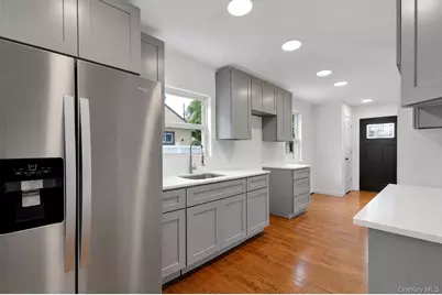 116 E Booker Avenue, Wyandanch, NY 11798 - Photo 9