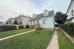 136-19 220th Pl, Springfield Gardens, NY 11413 - Photo 1