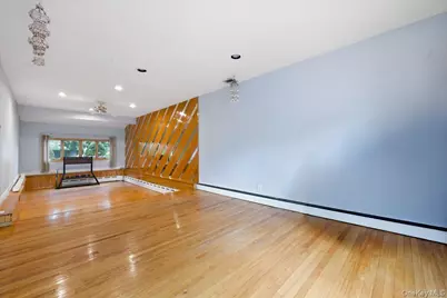 701 Hoover Street, North Bellmore, NY 11710 - Photo 17