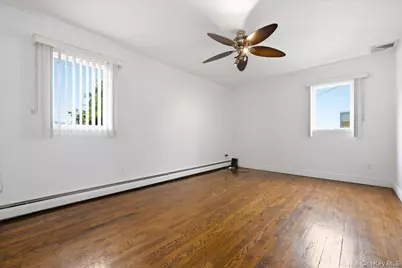 701 Hoover Street, North Bellmore, NY 11710 - Photo 25