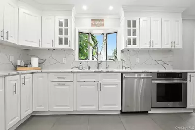 701 Hoover Street, North Bellmore, NY 11710 - Photo 11