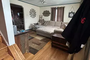 76 Idaho St, Lindenhurst, NY 11757 - Photo 9