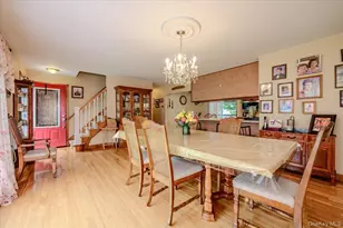 694 Pease Ln, West Islip, NY 11795 - Photo 11