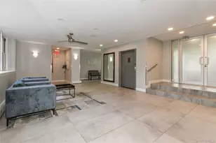 185 Middle Neck S, Great Neck, NY 11021 - Photo 5