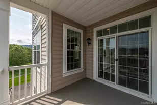 734 Regency Drive, Fishkill, NY 12524 - Photo 7