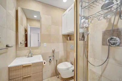 1701 Burnett Street, Brooklyn, NY 11229 - Photo 17