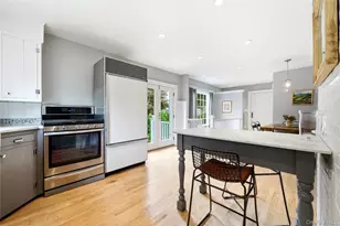 129 Bayview Ave, Amityville, NY 11701 - Photo 21