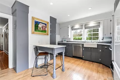 129 Bayview Avenue, Amityville, NY 11701 - Photo 19