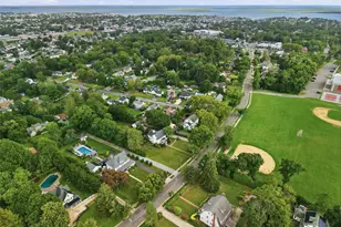 129 Bayview Ave, Amityville, NY 11701 - Photo 49