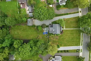 129 Bayview Ave, Amityville, NY 11701 - Photo 45