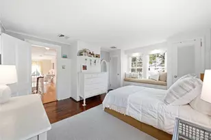 129 Bayview Ave, Amityville, NY 11701 - Photo 25