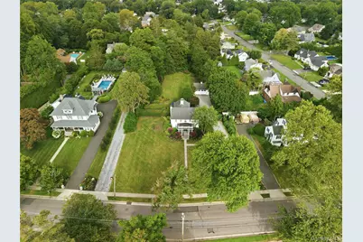 129 Bayview Avenue, Amityville, NY 11701 - Photo 47