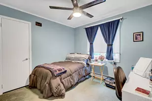 61 Gridley St, West Islip, NY 11795 - Photo 23