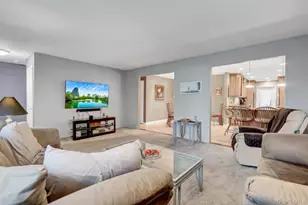 61 Gridley St, West Islip, NY 11795 - Photo 13