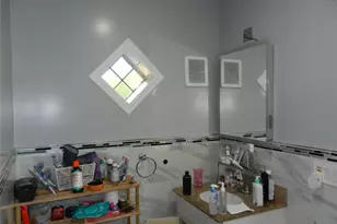 172-20 111th Ave, Jamaica, NY 11433 - Photo 19