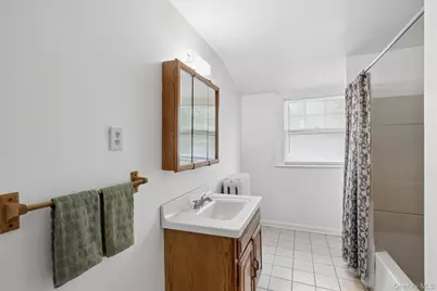208A Wheatley Road, Old Westbury, NY 11568 - Photo 31