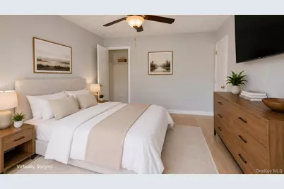 53 Village Circle E #E053, Manorville, NY 11949 - Photo 11