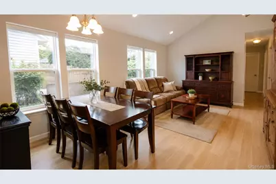 53 Village Circle E #E053, Manorville, NY 11949 - Photo 5