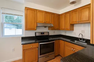 77-18 169th St, Flushing, NY 11366 - Photo 5