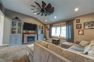 61 Linda Ln, North Babylon, NY 11703 - Photo 5