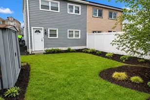 69-31 Almeda Ave, Arverne, NY 11692 - Photo 9