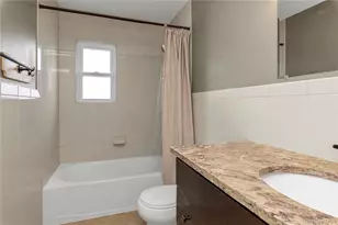 6-47 Jarvis Ave, Far Rockaway, NY 11691 - Photo 17