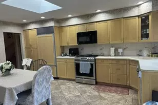 222-44 Garland Dr, Bayside, NY 11364 - Photo 11