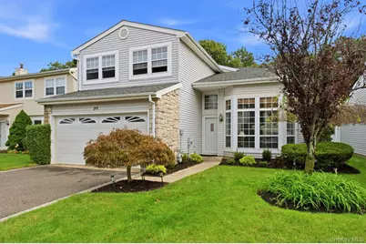 215 Fairfield Drive E, Holbrook, NY 11741 - Photo 1