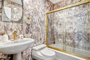 211 Whitewood Dr, Massapequa Park, NY 11762 - Photo 33