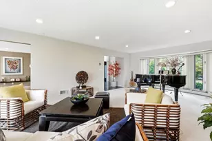 211 Whitewood Dr, Massapequa Park, NY 11762 - Photo 7